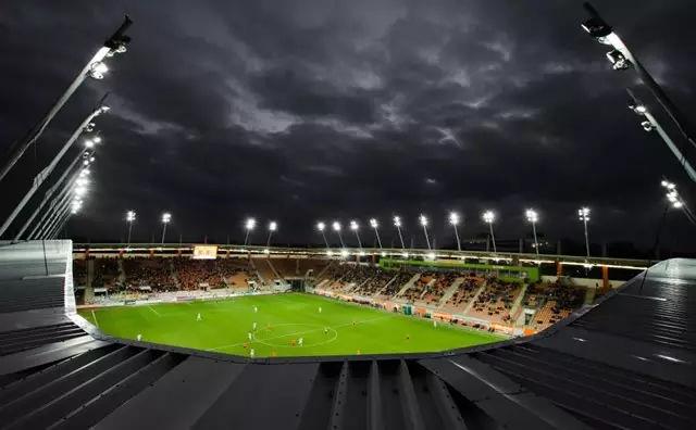illuminazione sportiva